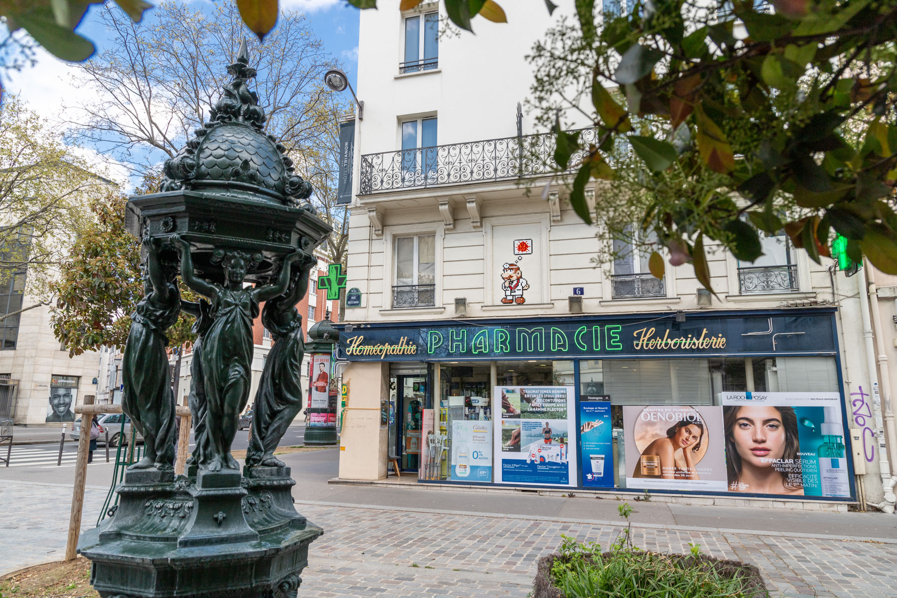 Invader @ Paris