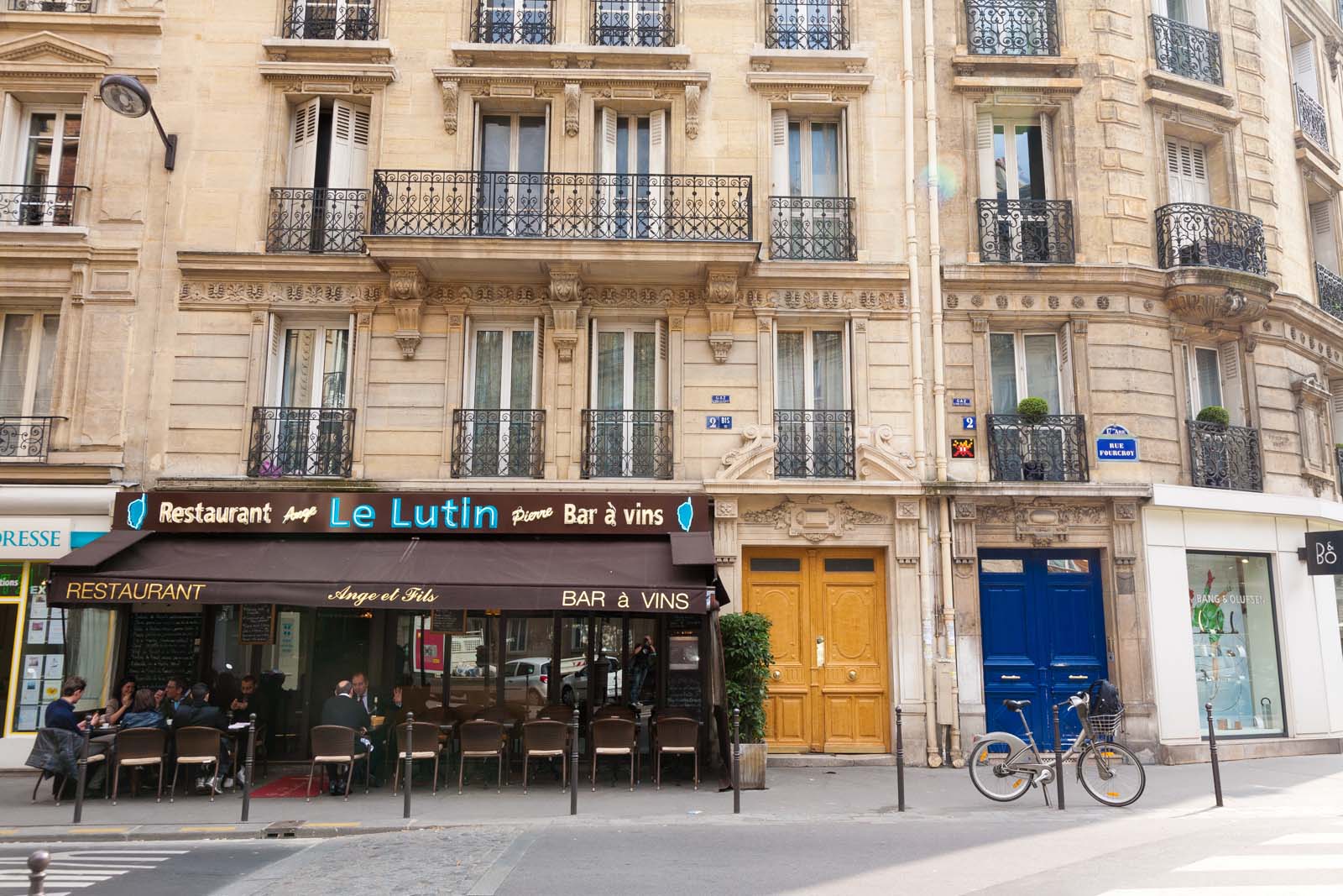 PA_900 à PA_999 Un oeil qui traîne…