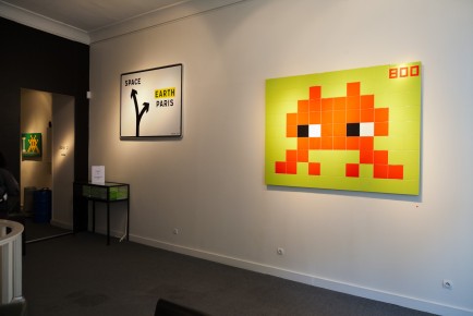 Invader 1000 - Galerie Le Feuvre - Parallèlement à l'expo de La Générale, Invader expose ses alias à la Galerie Le Feuvre, 164 rue du Faubourg Saint-Honoré 08è