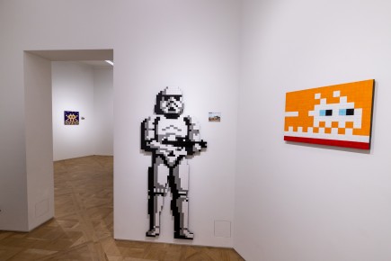 "4000" exposition de Space Invader à la galerie Over the Influence du 10 décembre 2022 au 22 janvier 2023