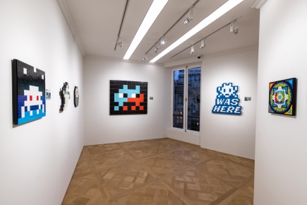 "4000" exposition de Space Invader à la galerie Over the Influence du 10 décembre 2022 au 22 janvier 2023