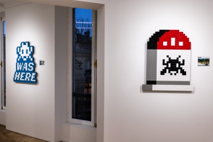 "4000" exposition de Space Invader à la galerie Over the Influence du 10 décembre 2022 au 22 janvier 2023