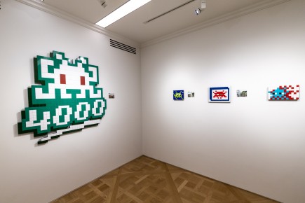 "4000" exposition de Space Invader à la galerie Over the Influence du 10 décembre 2022 au 22 janvier 2023