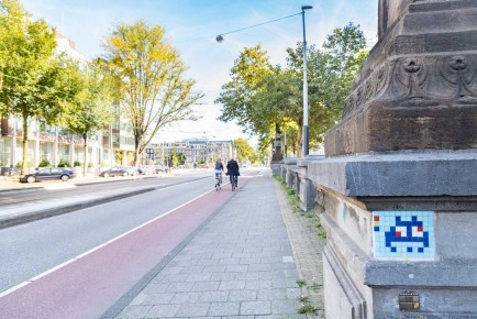 AMS_09 - Amsterdam /// 10 pts