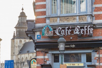 BXL_10 - Bruxelles /// 20 pts