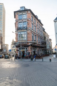 BXL_10 - Bruxelles /// 20 pts