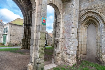 FTBL_ 02 - In spiritum sanctum - Basilique Saint-Mathurin - Larchant (77) /// 20 pts