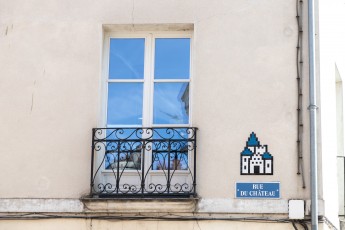 FTBL_04 - Invaded castel - Rue du Château - Fontainebleau (77) /// 30 pts