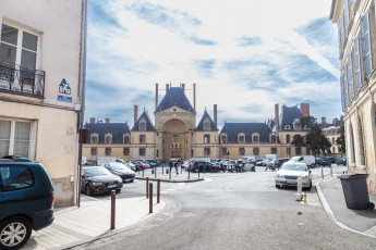 FTBL_04 - Invaded castel - Rue du Château - Fontainebleau (77) /// 30 pts