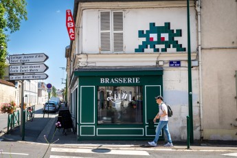 FTBL_13 - Prenez un verre, la patronne est sympa - Rue Saint-Merry - Fontainebleau (77) /// 50 pts