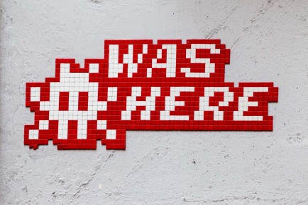 HK_126 - Invader was here - Wan Chai District - Hong Kong /// 50 pts