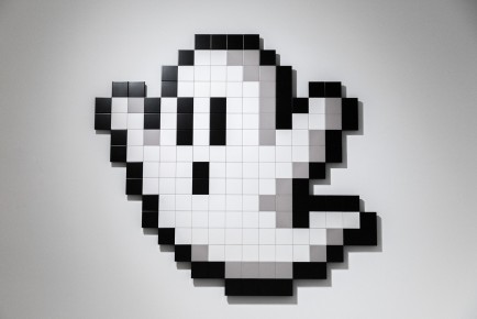 "Into the white cube" exposition de Invader à la galerie Over The Influence - Los Angeles - du 18 novembre au 22 décembre 2018
