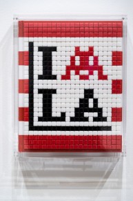 "Into the white cube" exposition de Invader à la galerie Over The Influence - Los Angeles - du 18 novembre au 22 décembre 2018