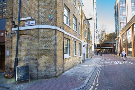 LDN-082 - Bubble Bobble - Southwark - Londres /// 20 pts