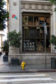 LA_196 - Downtown detective story - Last book store - Downtown - Los Angeles /// 30 pts