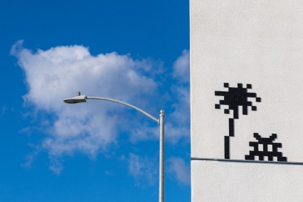 LA_207 - Palm-Invader - Downtown - Los Angeles /// 30 pts