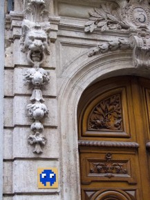 LY-20  - Quartier des Terreaux - Lyon 01er /// 10 pts