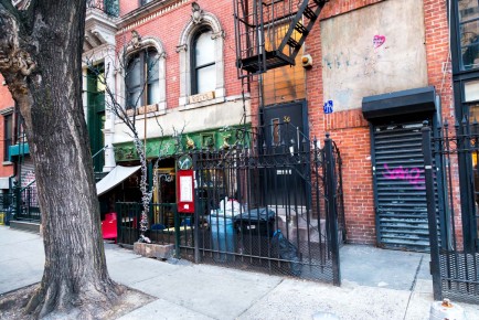 NY-27 - East Village - Manhattan - New York /// 20 pts