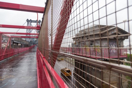 NY-029 - Williamsburg Bridge - East Village - New York /// 20 pts