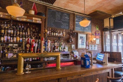 NY-31 - Bersek - Williamsburg - Brooklyn - New York /// 10 pts