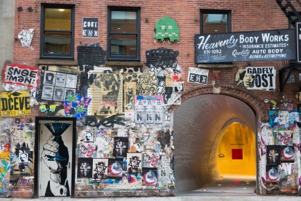 NY-100 - Ghost - Chelsea - New York /// 50 pts