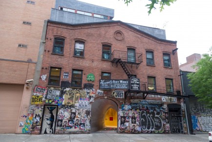 NY-100 - Ghost - Chelsea - New York /// 50 pts