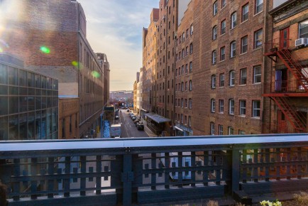 NY-112 - Mario - Chelsea - Manhattan - New York /// 30 pts