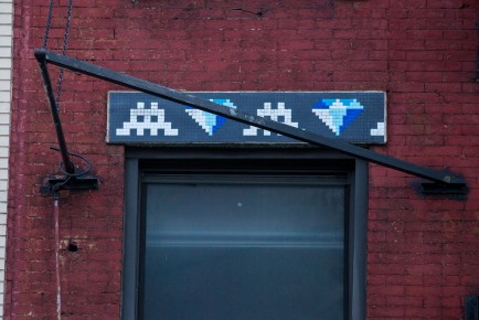 NY-148 - Diamonds - Chinatown - Manhattan - New York /// 100 pts