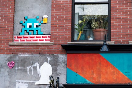 NY-154 - Cheers - Nolita - Manhattan - New York /// 40 pts