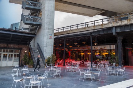 NY-172 - Buster Bunny - Chelsea - Manhattan - New York /// 40 pts