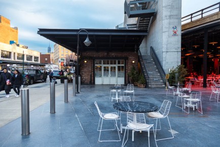 NY-172 - Buster Bunny - Chelsea - Manhattan - New York /// 40 pts