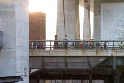 NY-172 - Buster Bunny - Chelsea - Manhattan - New York /// 40 pts