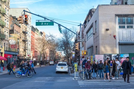 NY-174 - Spiderman - East Village - Manhattan - New York /// 30 pts