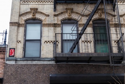 NY-177 - Coke can - Lower East Side - Manhattan - New York /// 20 pts