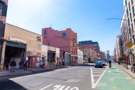 NY-184 - Williamsburg - Brooklyn - New York /// 50 pts