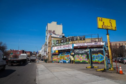 NY-186 - Williamsburg - Brooklyn - New York /// 30 pts