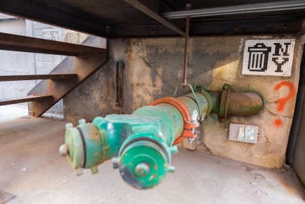 NY-187 - Trash - Chelsea - Manhattan - New York /// 30 pts