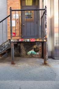 NY-187 - Trash - Chelsea - Manhattan - New York /// 30 pts