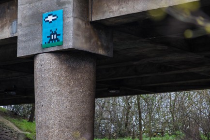 PA-1048 - Autoroute A186 - Chevilly-Larue (94) /// 30 pts