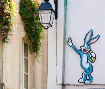 PA-1172 - What's up doc ?... Bugs Bunny - Quartier Saint-Merri 04è /// 50 pts