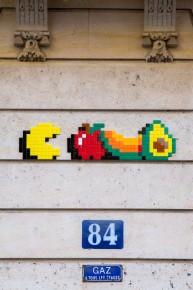 PA-1327 - Pac Man vegan - Quartier Porte Saint-Denis - Paradis 10è /// 30 pts