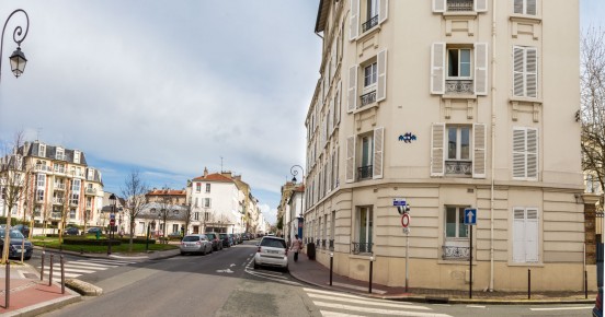 PA-1345 - Bat of Charenton - Charenton-le-Pont (94) /// 30 pts