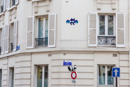 PA-1345 - Bat of Charenton - Charenton-le-Pont (94) /// 30 pts