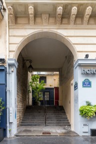 PA-1463 - Ariba riba ! - Speedy Gonzales - Quartier de la Sorbonne 05è /// 30 pts