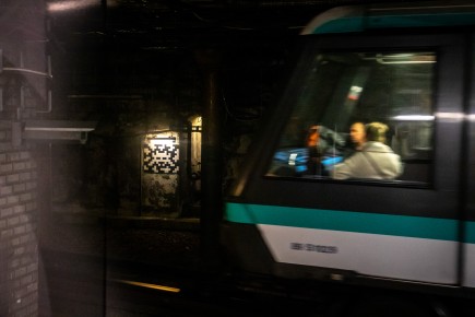 PA-1492 - Black & white camo - Tunnel du métro, ligne 4 - Quartier Jean Moulin - Porte d'Orléans 14è /// 40 pts