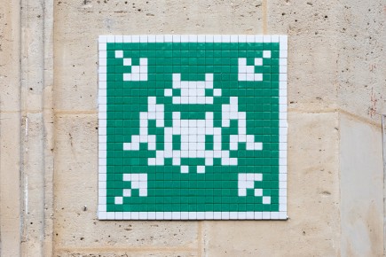 PA-1496 - Space meeting point - Quartier des Halles 01er /// 20 pts
