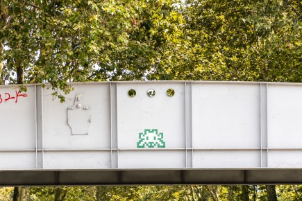 PA-1517 - Green ring - Quartier de Bercy 12è /// 30 pts