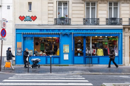 PA-1531 - Love from space - Quartier 05è /// 40 pts