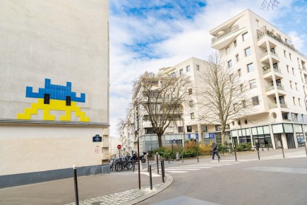 PA-1535 - Standing up for Ukraine - Quartier Salpêtrière - Austerlitz 13è /// 100 pts