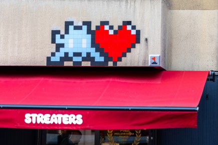 PA-1555 - Space and love - Quartier Plaine Lagny 20è /// 40 pts